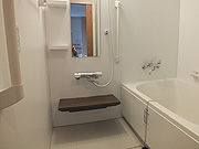函館：【サービス付き高齢者向け住宅】
アメニティーコレクトピア
一坪の広々とした浴室。